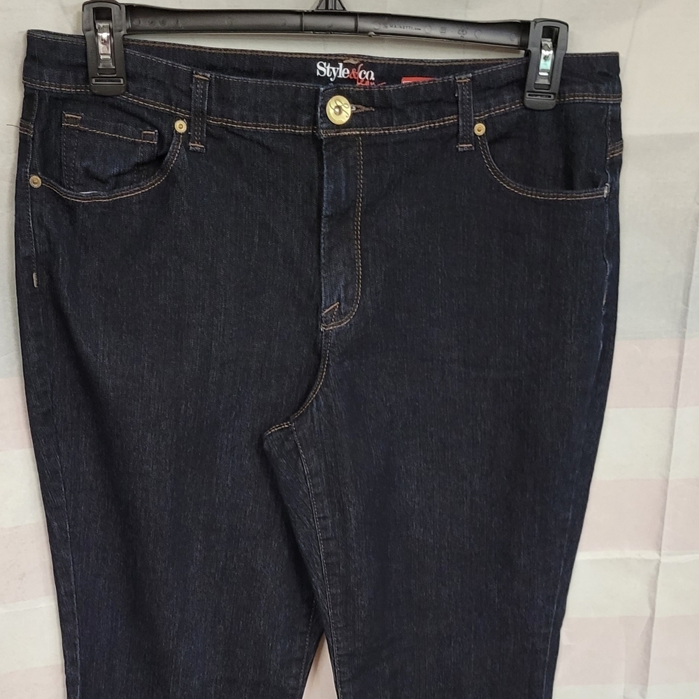 Style & Co Jeans Straight Leg Size 16 Blue Denim 29" inseam